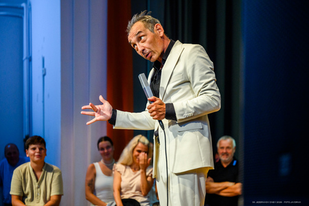 STAND UP (46 of 71)